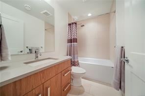 375 Kestrel St