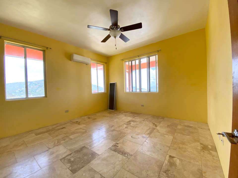 684 1 Bedroom in Fat Hog's Bay