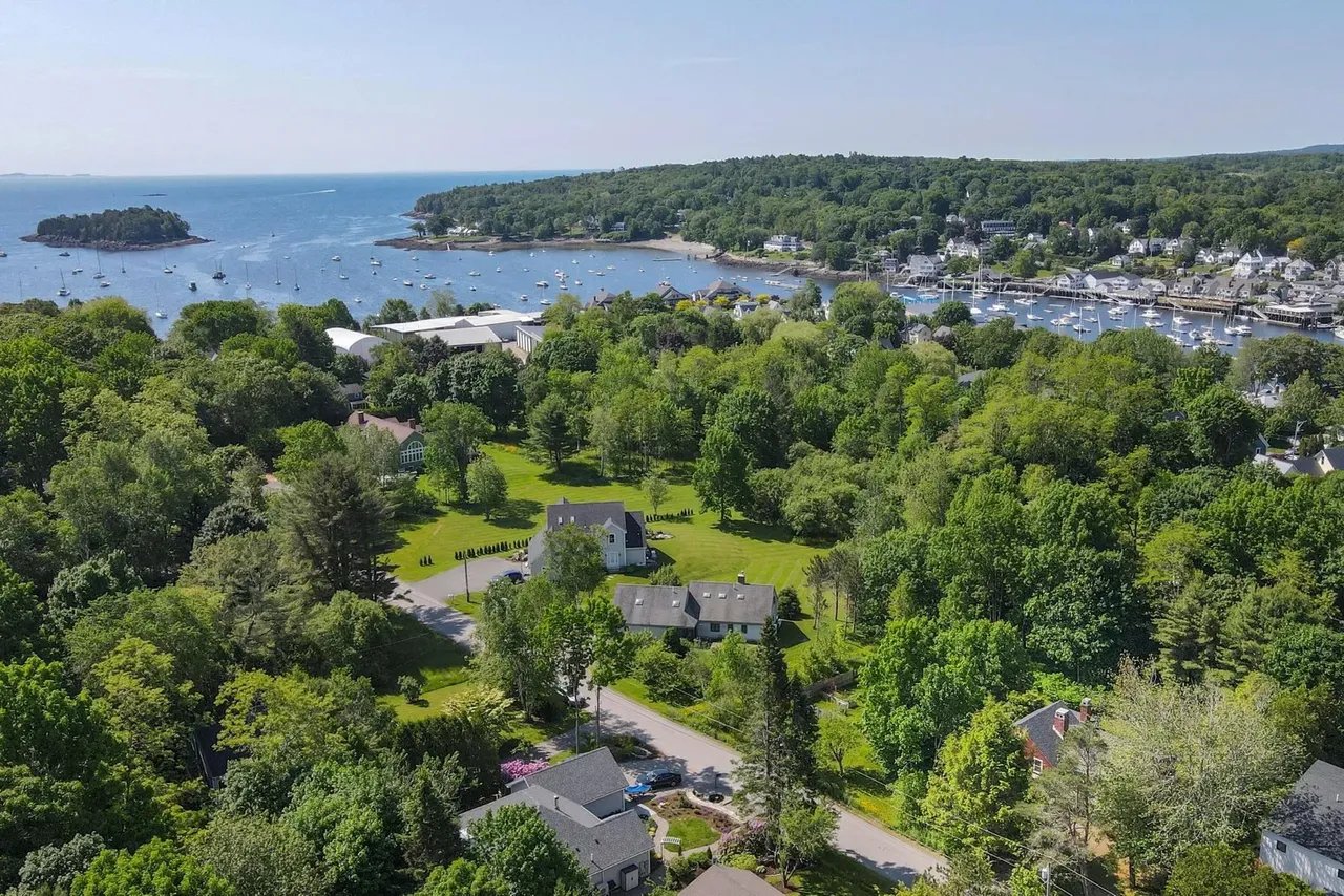 Newly Priced: 21 Eaton Avenue, Camden, ME 04843 – $647,500