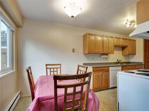 382 Burnside Rd
