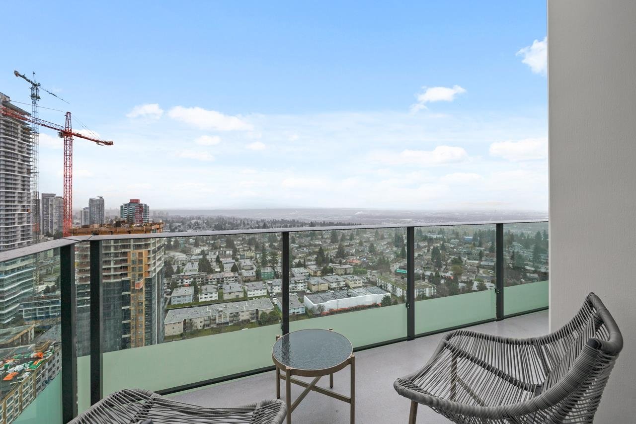 3002-6463 Silver Ave