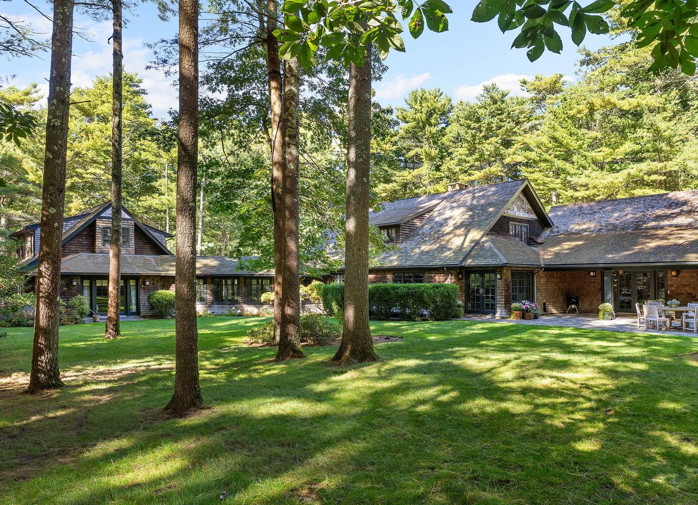 An Arts & Crafts Masterpiece in East Hampton