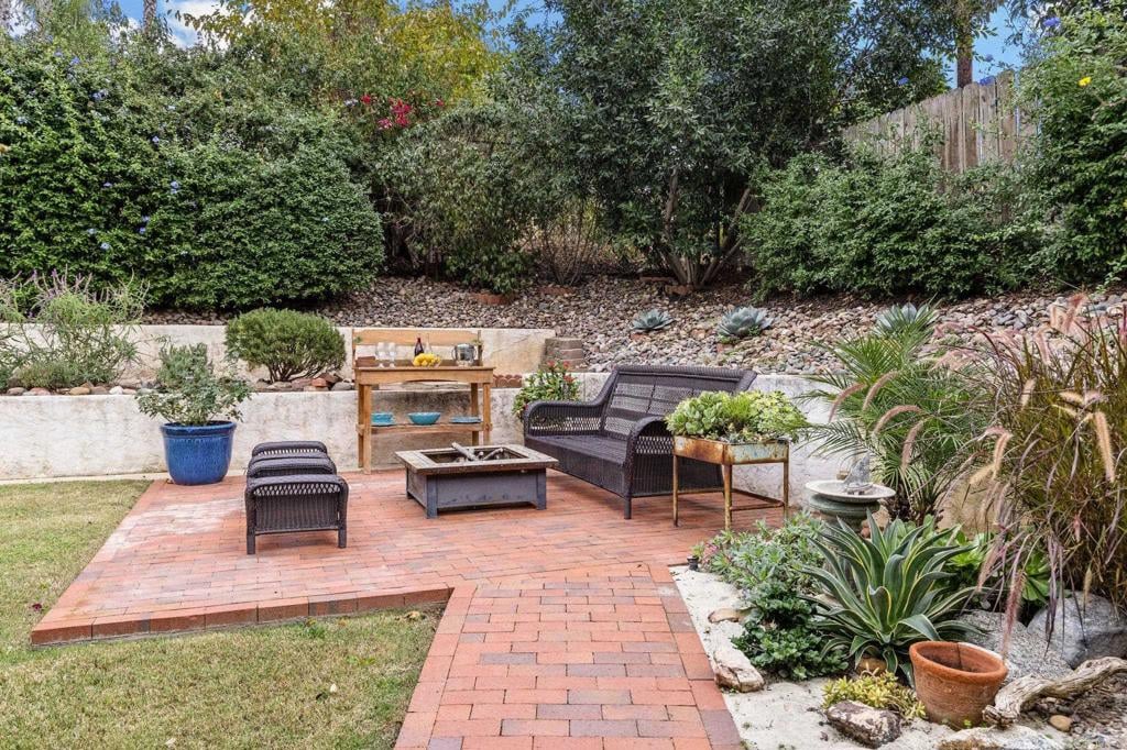 1317 Rincon Rd