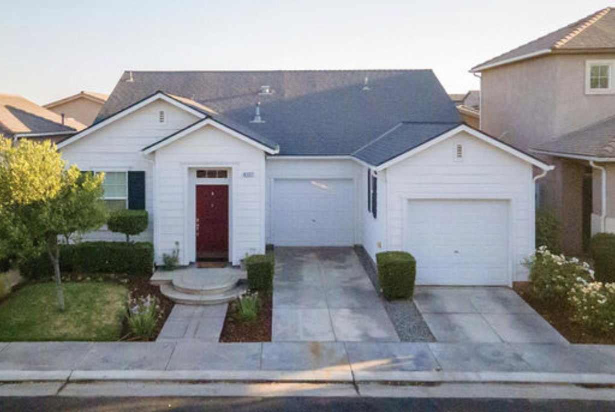 4127 W Fig Tree LN
