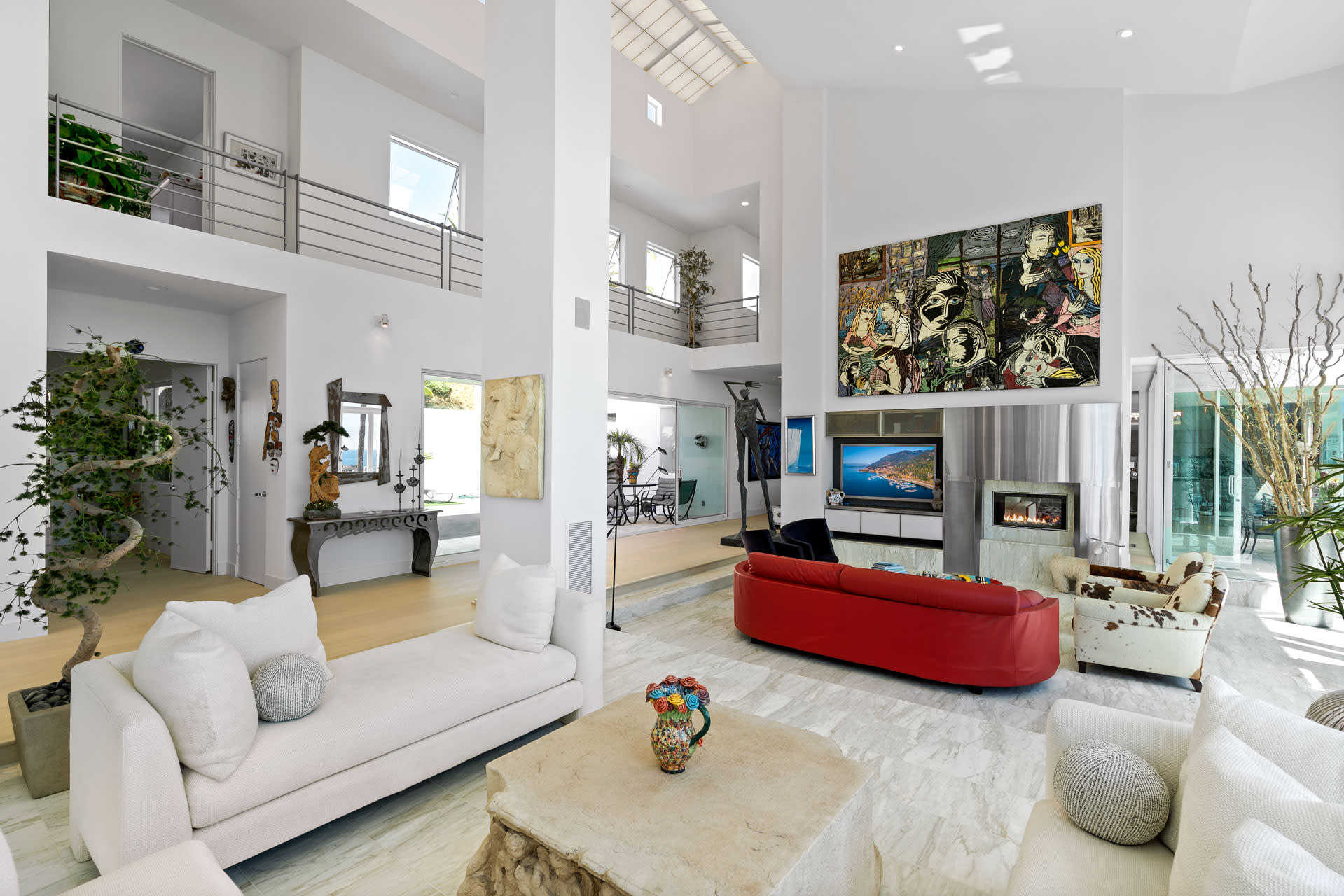 Private Modern Beach Estate | Luxury Shorter-term Lease