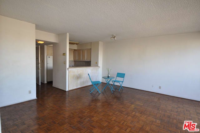 969 Hilgard Ave Ph 6
