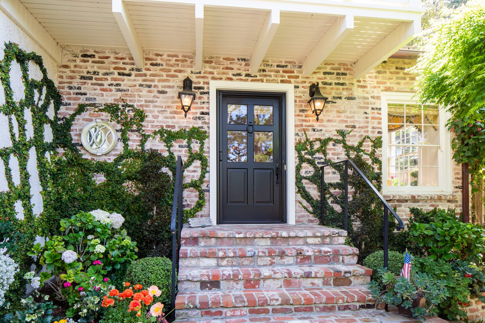 Monte Verde 3 SE of 10th - Carmel by the Sea - Beautiful Home For Sale