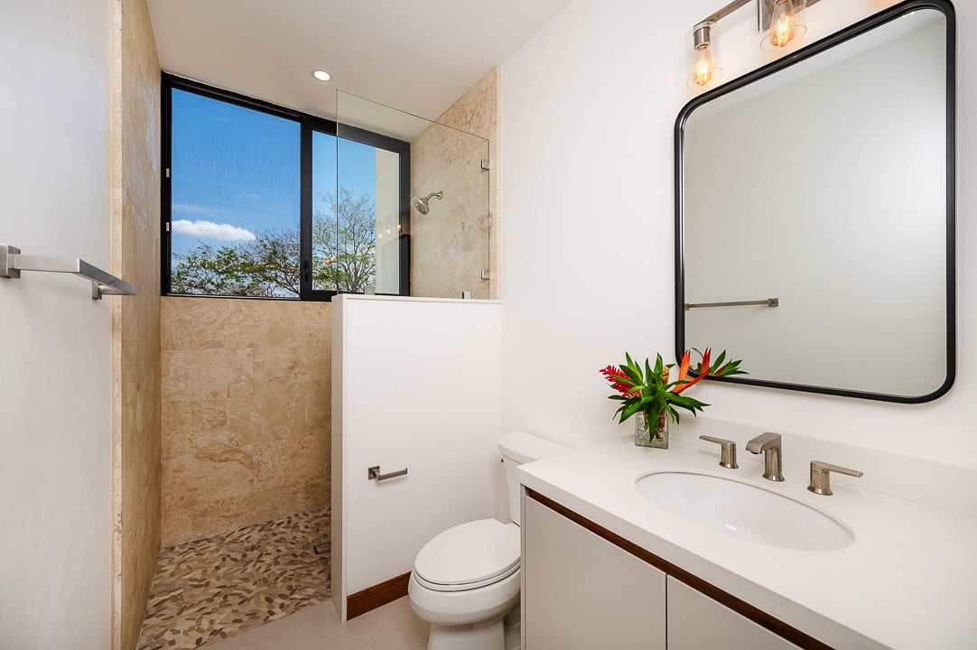 Modern Tropical Infinity Pool Villa, Tamarindo, Guanacaste