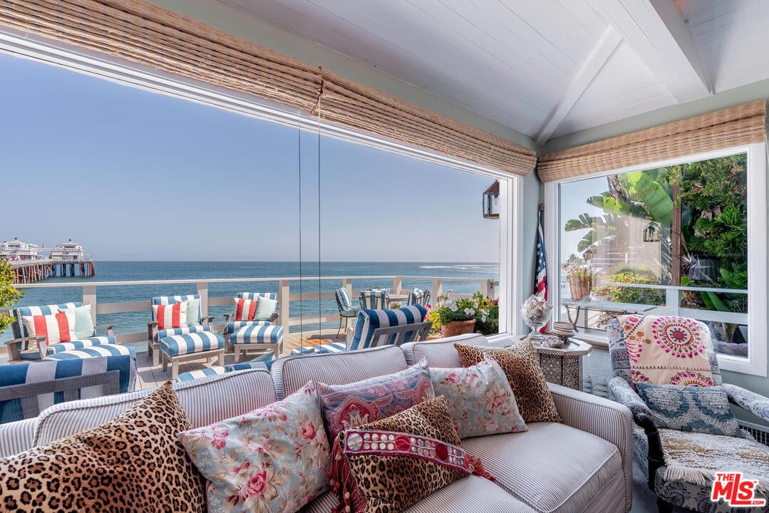 23006 Pacific Coast Highway
