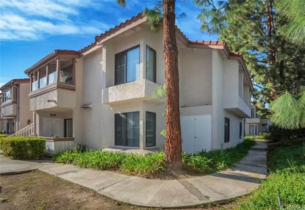 24301 El Pilar, #17