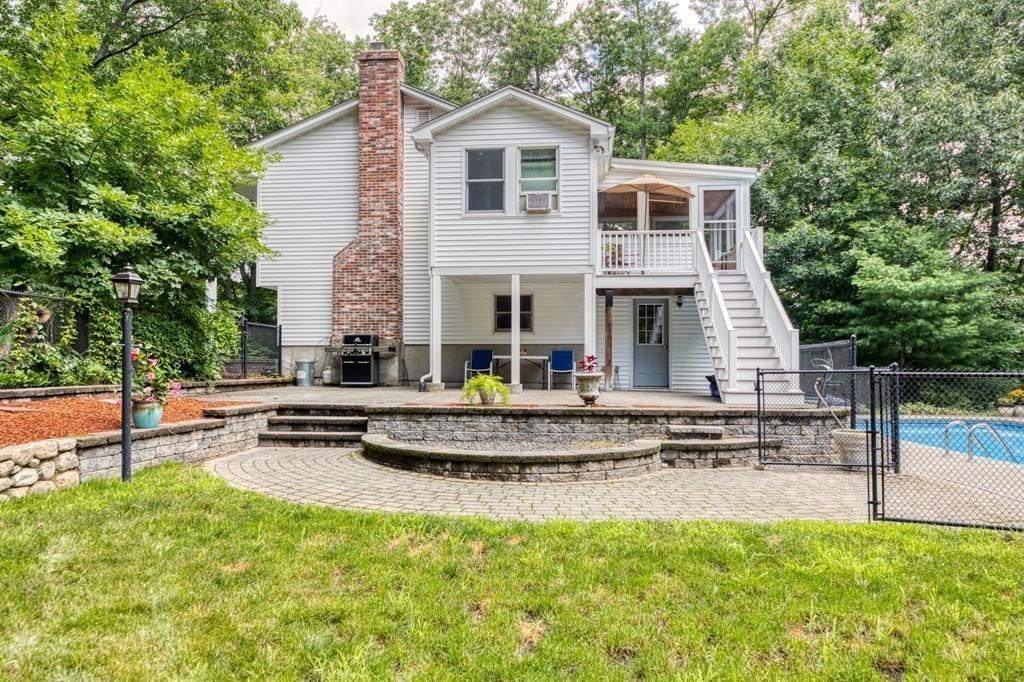 12 Prescott Ln