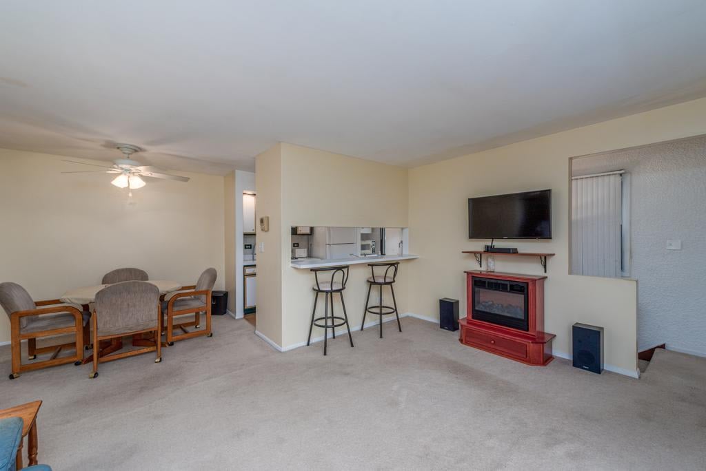 1515 Fremont Dr., Hanover Park, IL 60133