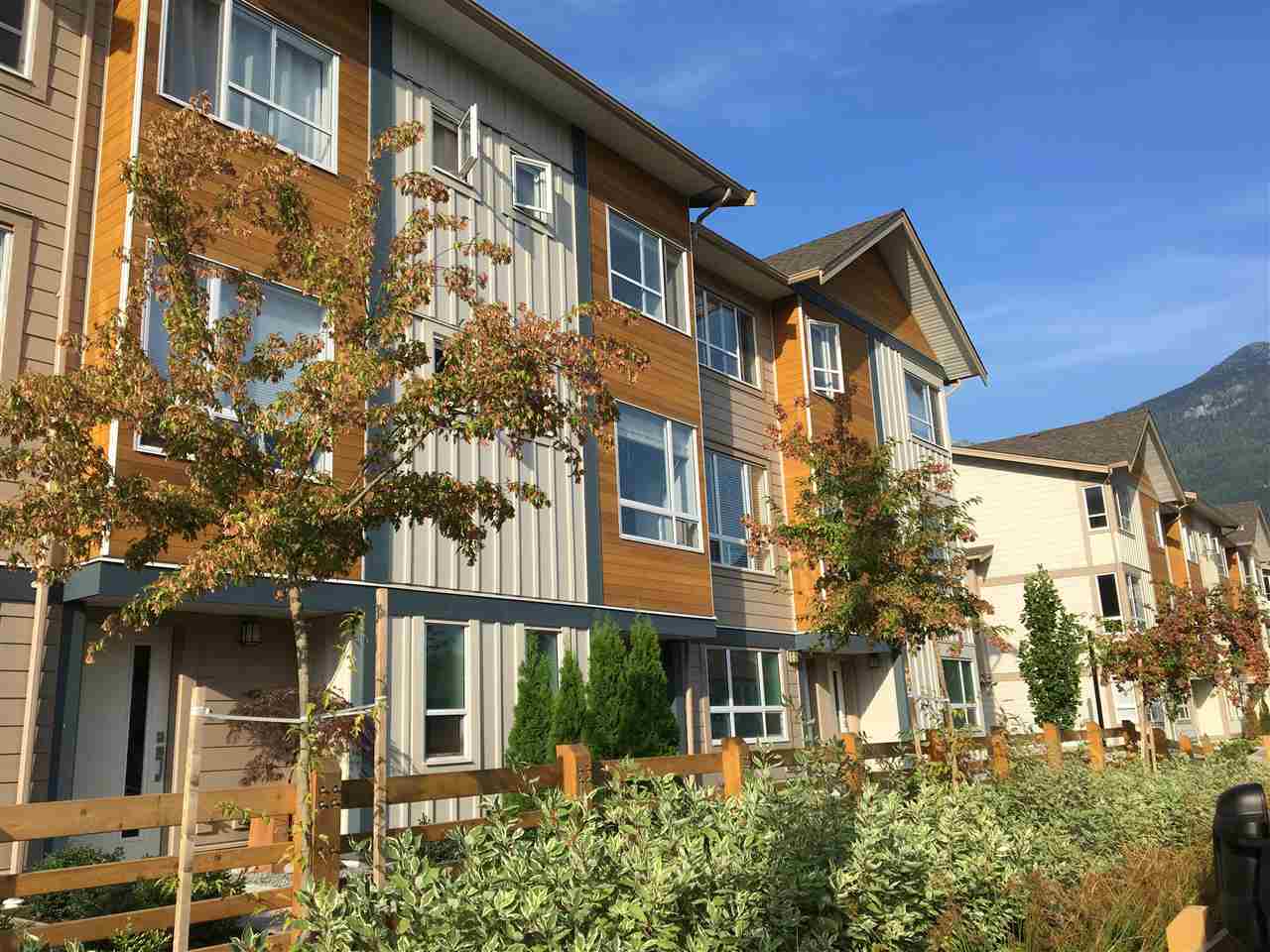 3-1188 Wilson Cres