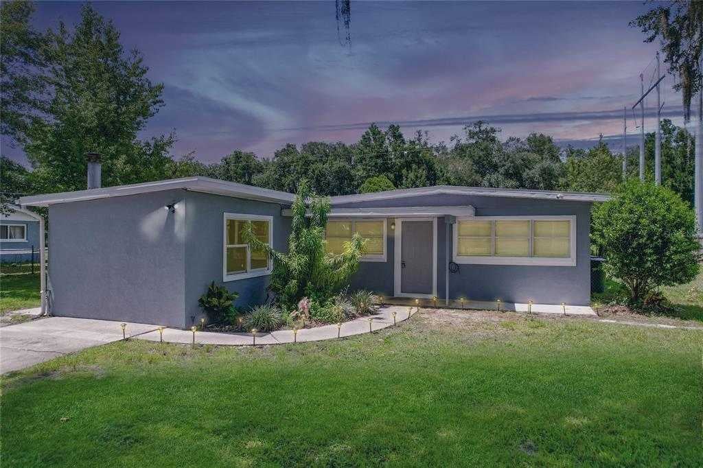 720 MANOR DRIVE