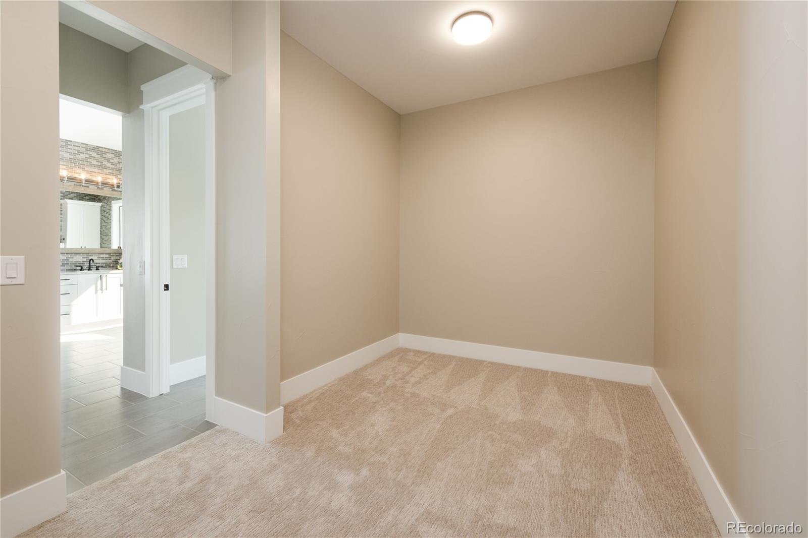 7932 Raphael Lane