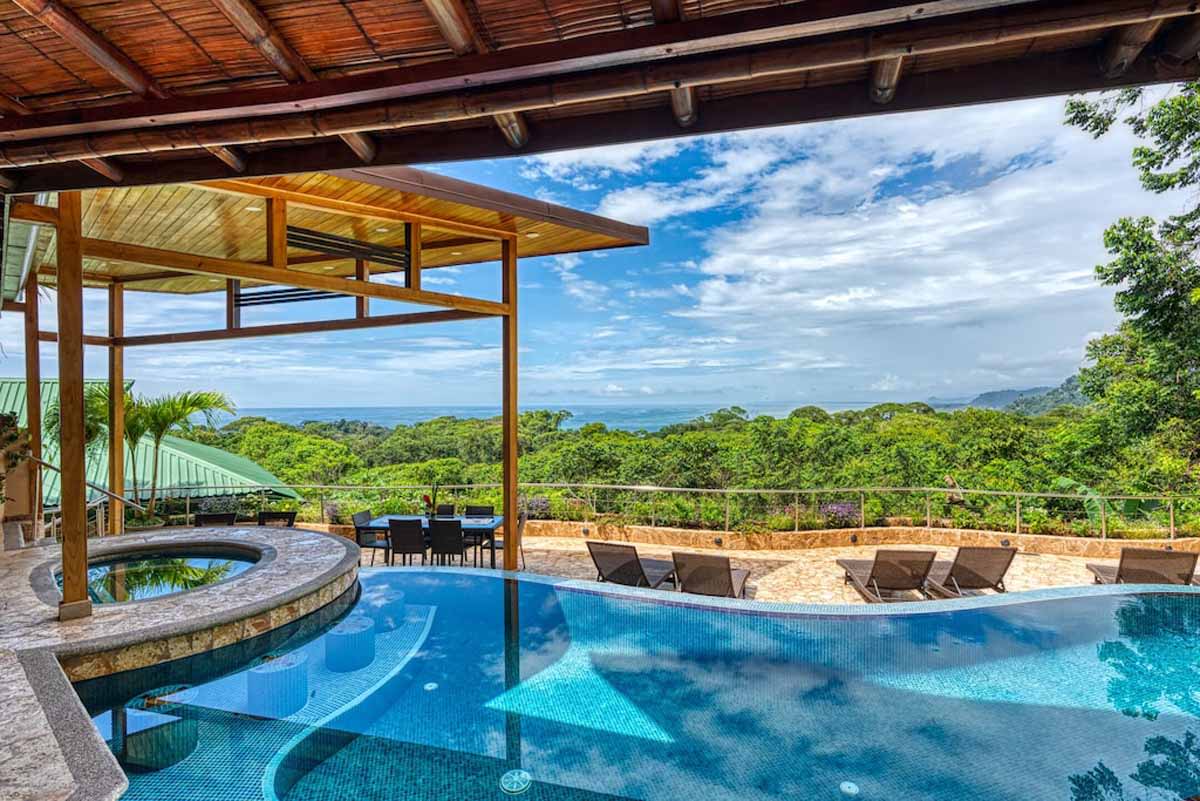 VILLA TUCAN TANGO: TROPICAL LUXURY HOME IN GATED COMMUNITY ABOVE DOMINICALITO