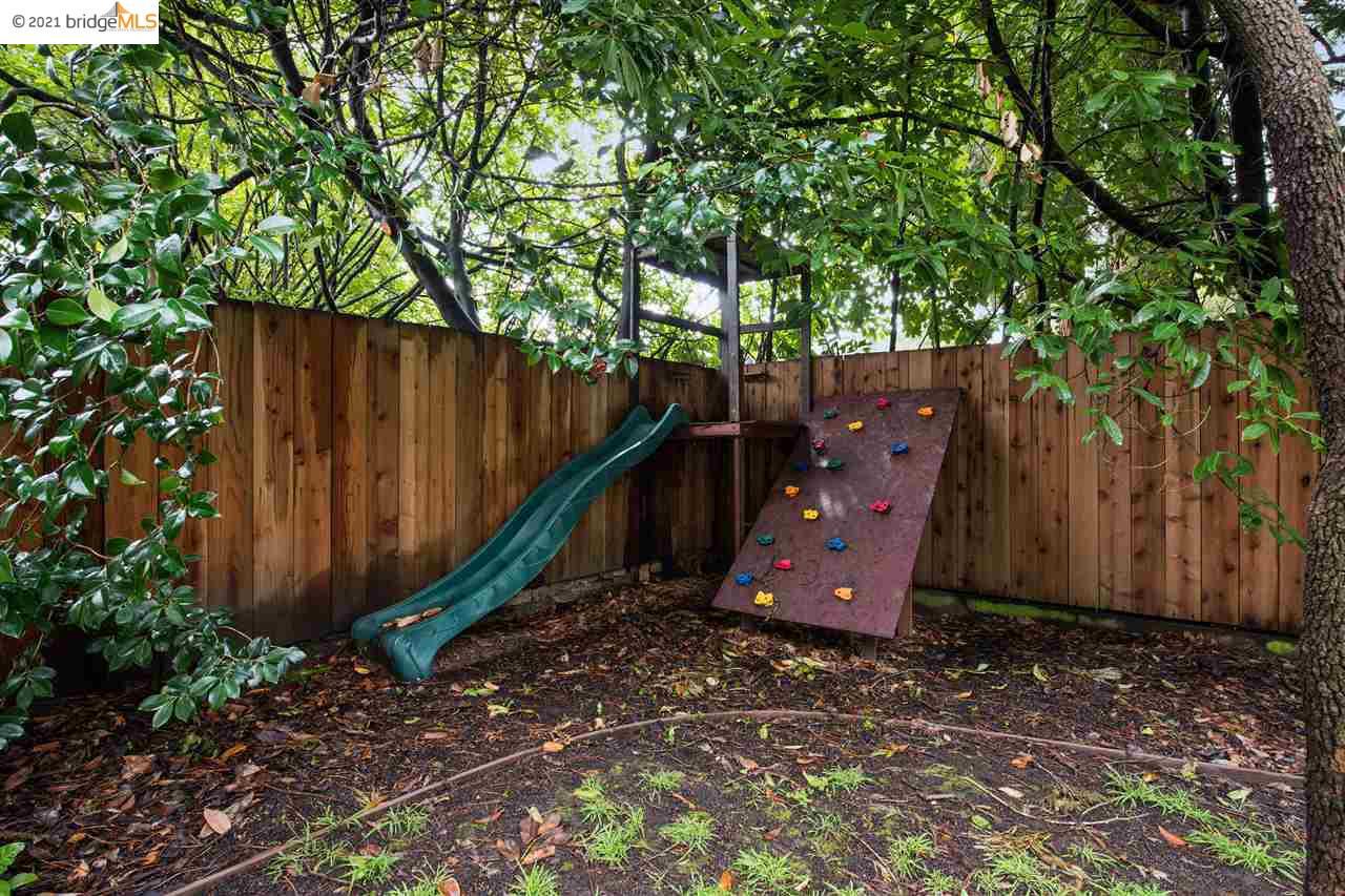 1011 Villa Nueva Dr