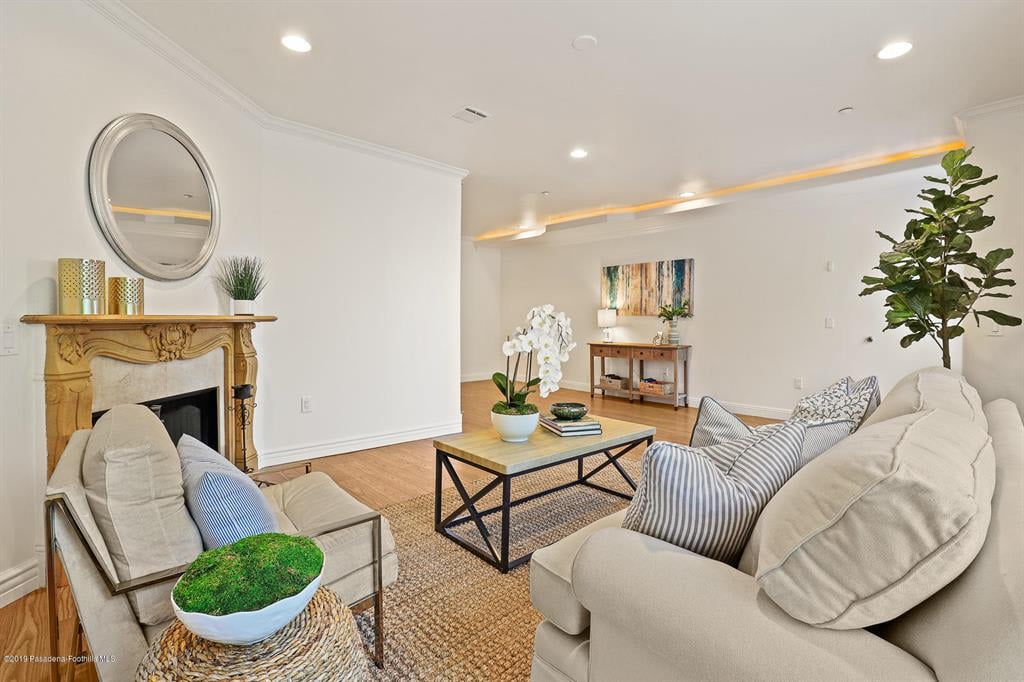 11145 Sunshine Terrace 106 Studio City, CA