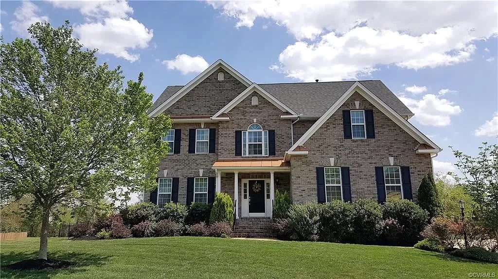 1437 Marylebane Ln