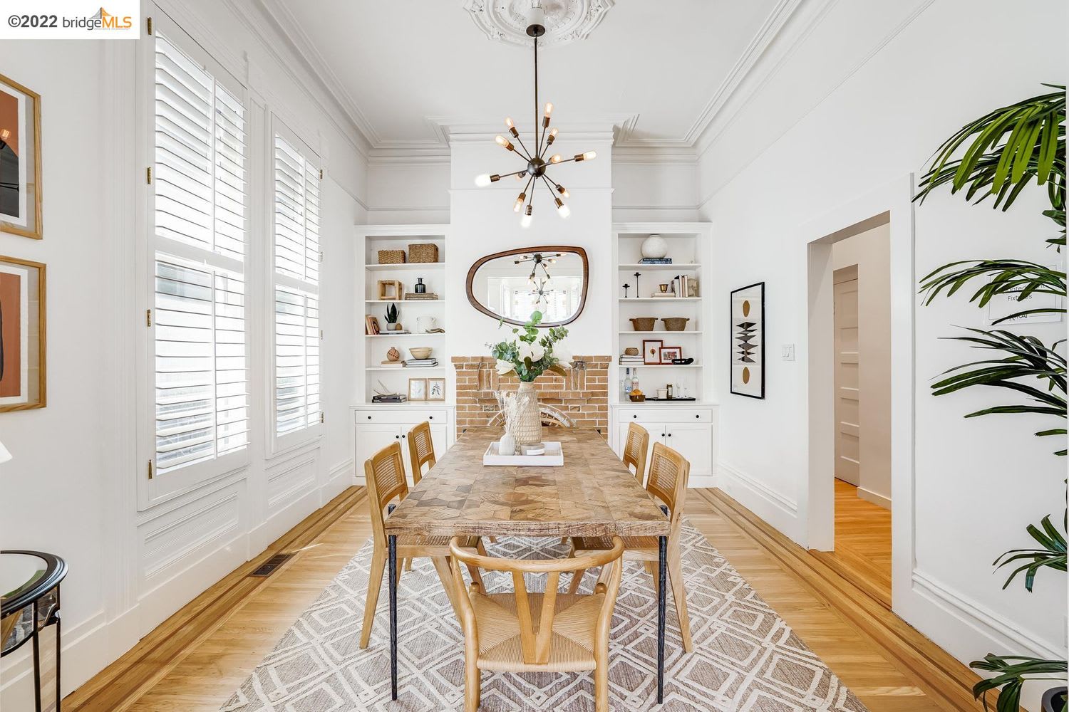 1170 S Van Vess Ave Unit: 2