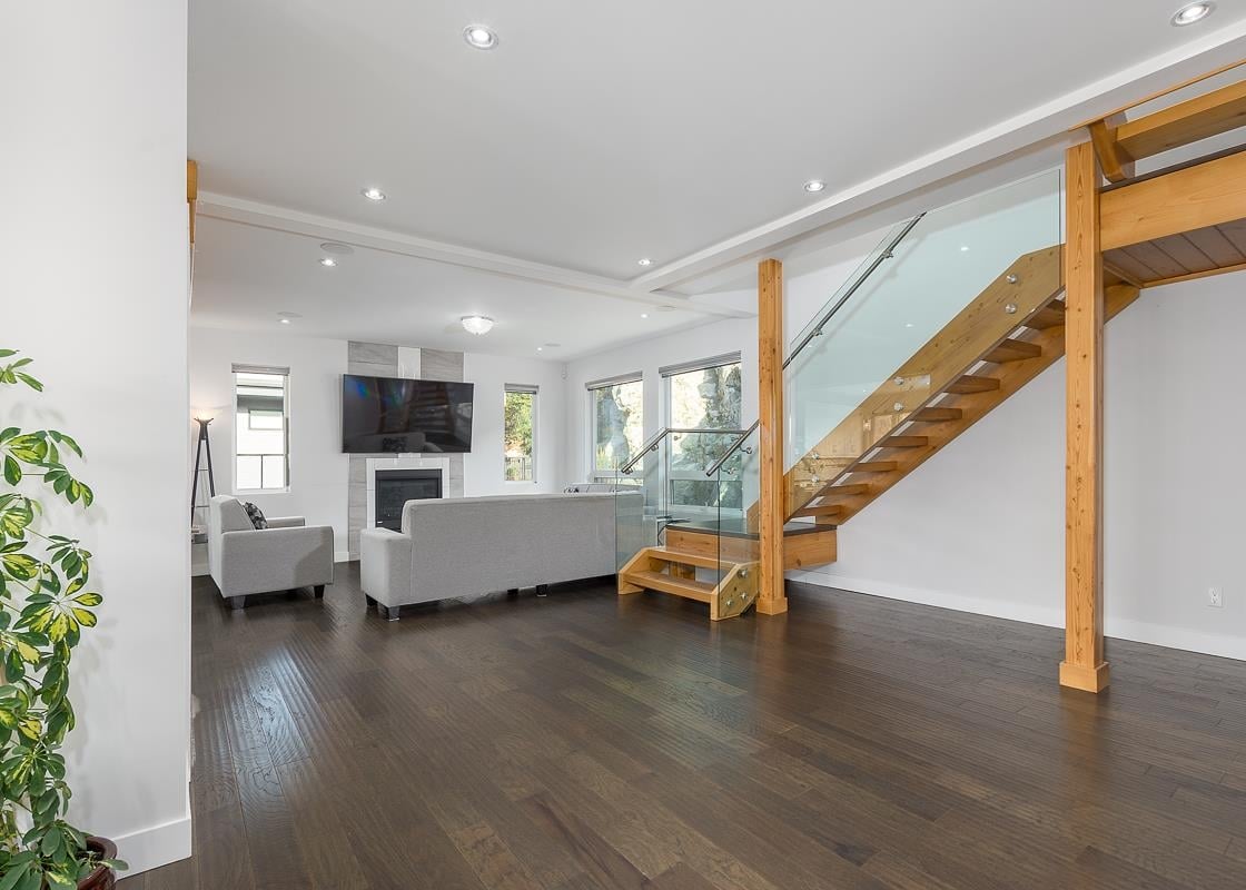 41230 Rockridge Pl