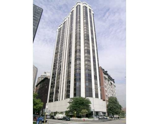 990 N Lake Shore Drive, #20B