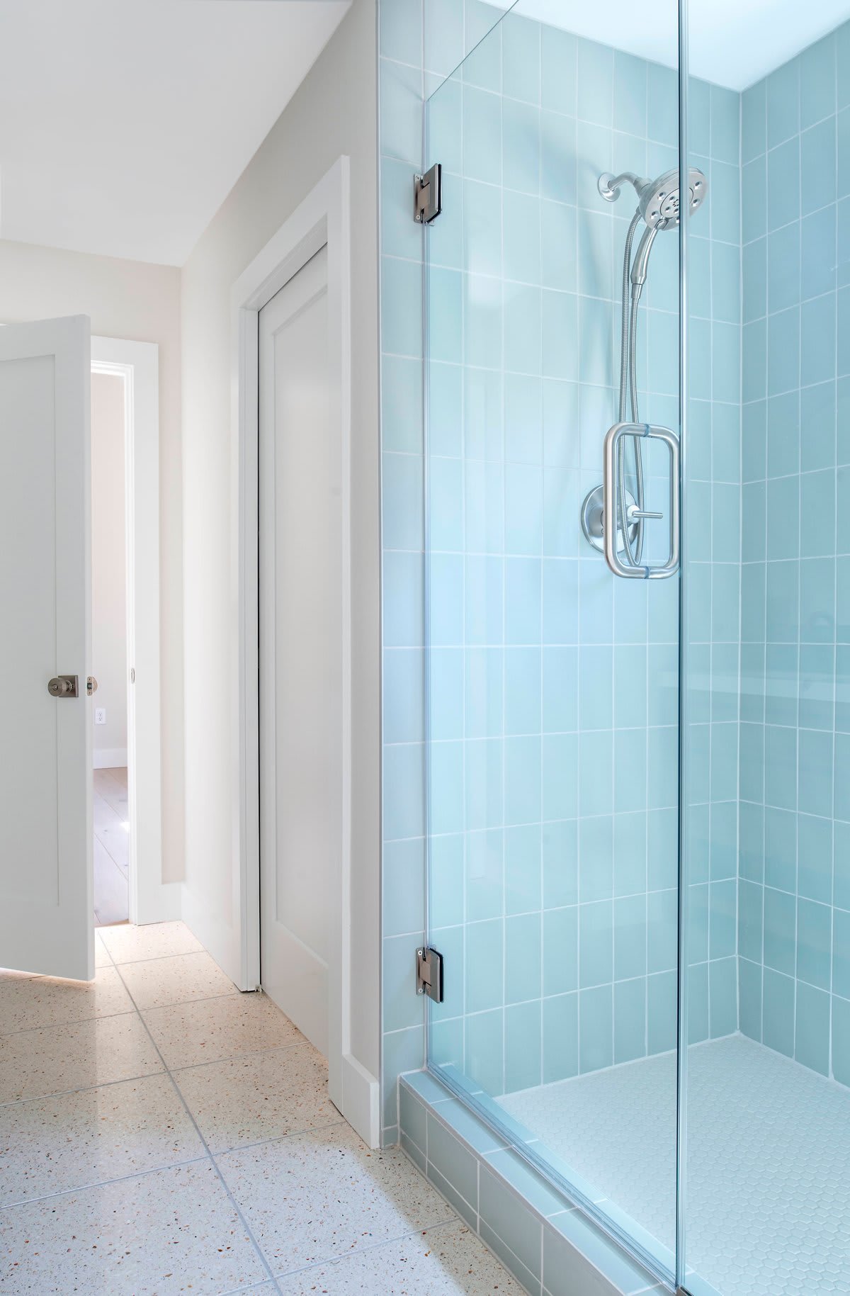 House Tour: Scandi-Modern Farmhouse