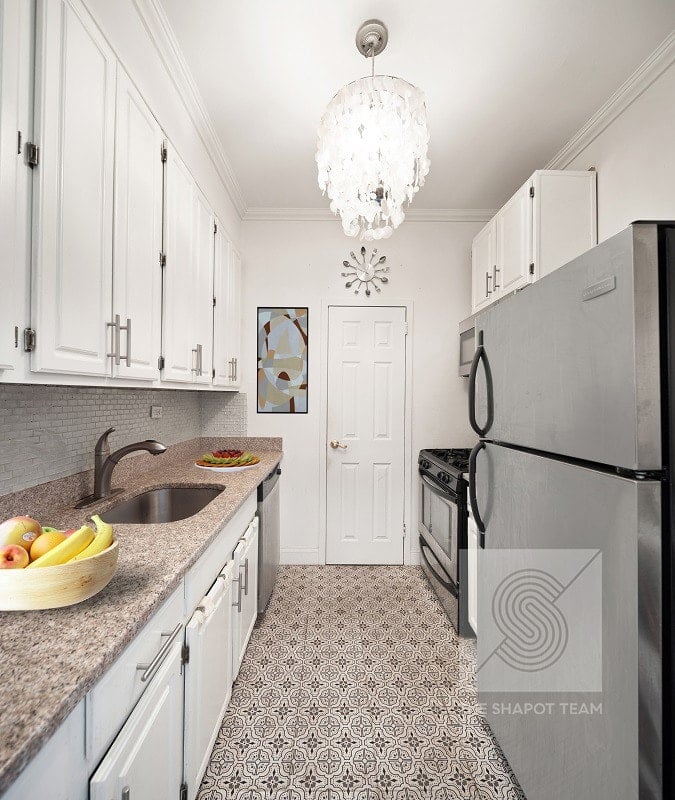 208 W 119th St., #4G