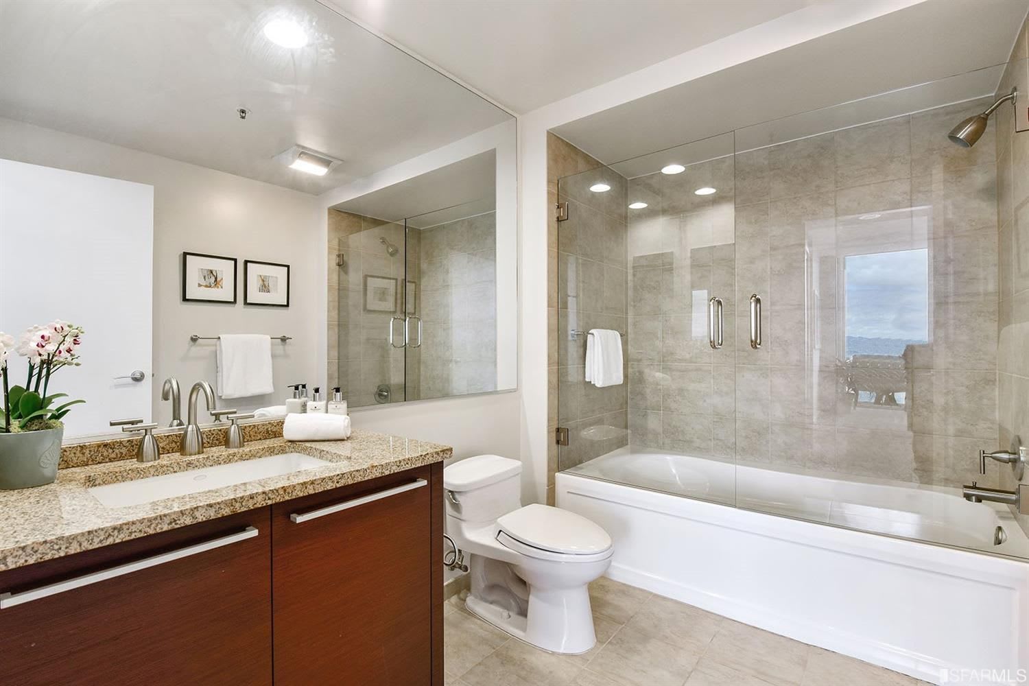 425 1st St Apt 5101