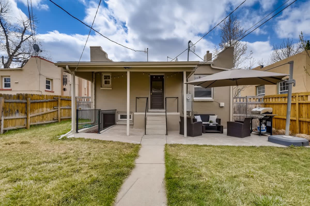 127 E Vassar Ave