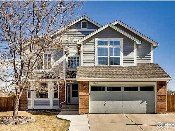 Longmont 