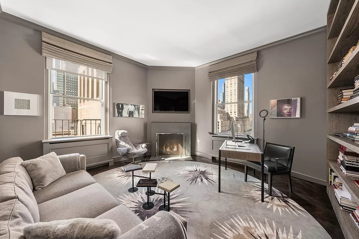 550 Park Ave. Unit: 17E