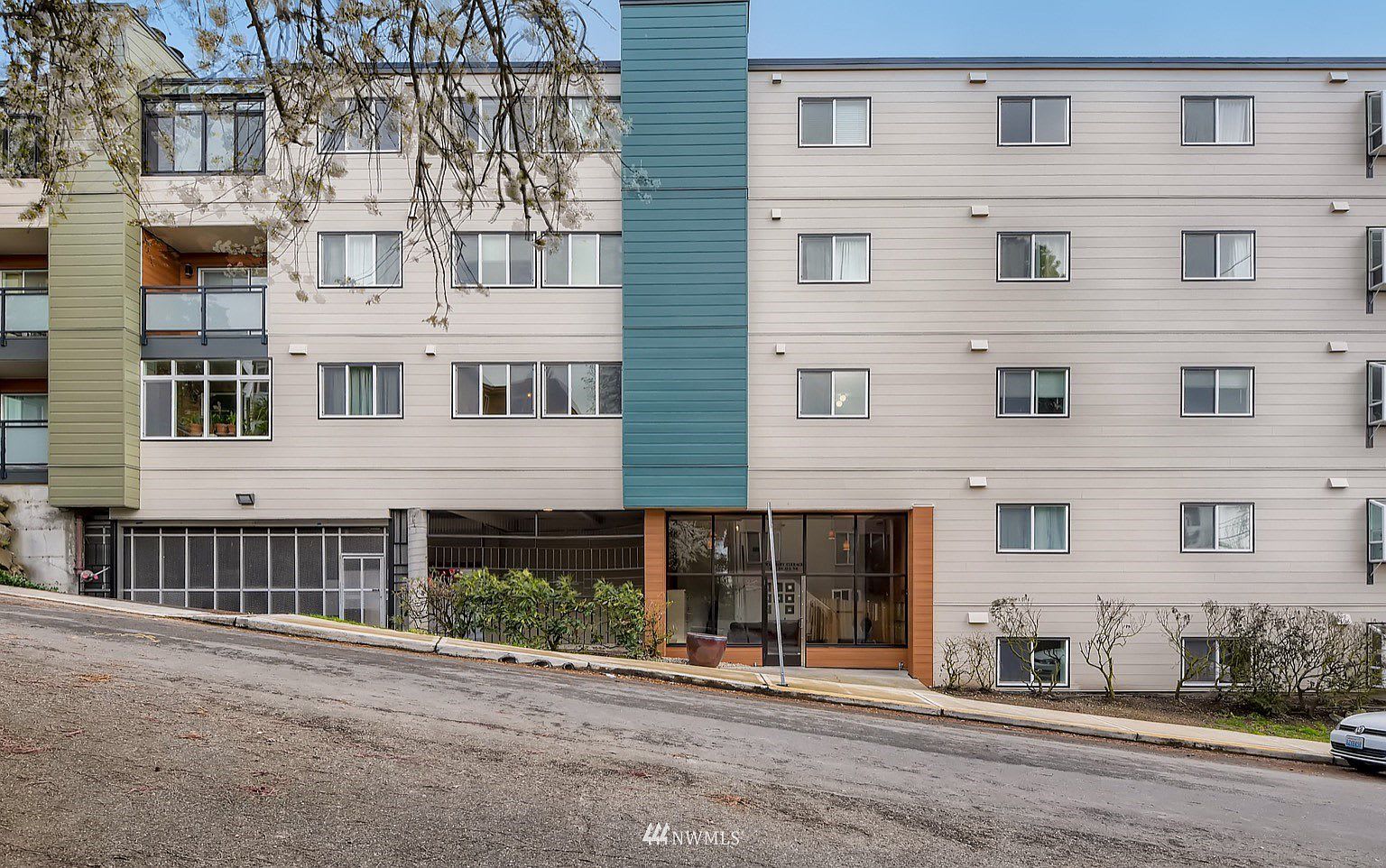 9710 5th Ave NE #308