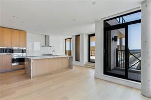 601-888 Government St