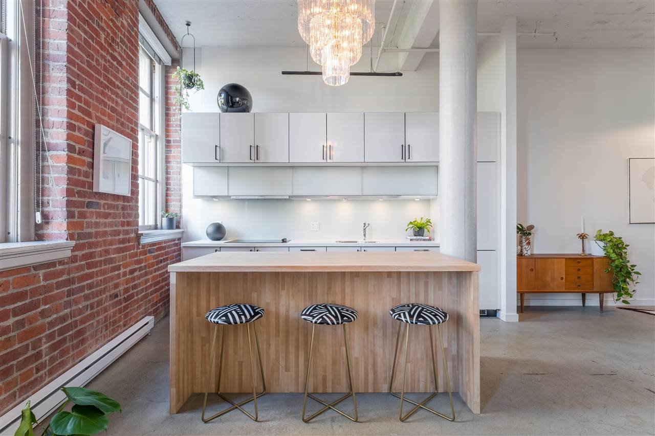 207-546 Beatty St