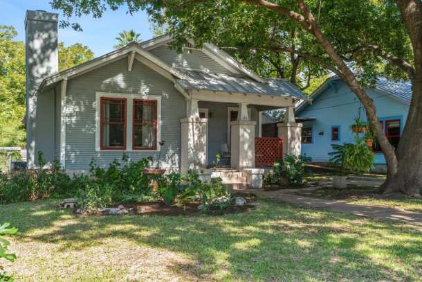 602 Academy Drive