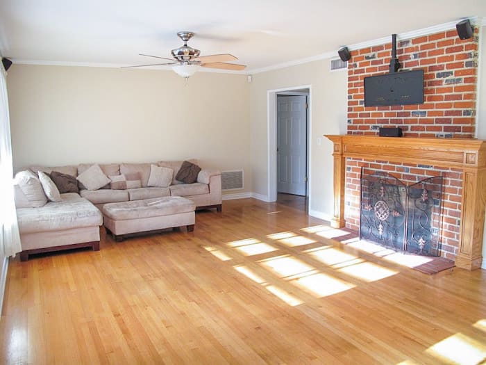 7251 Katherine Ave Van Nuys, CA