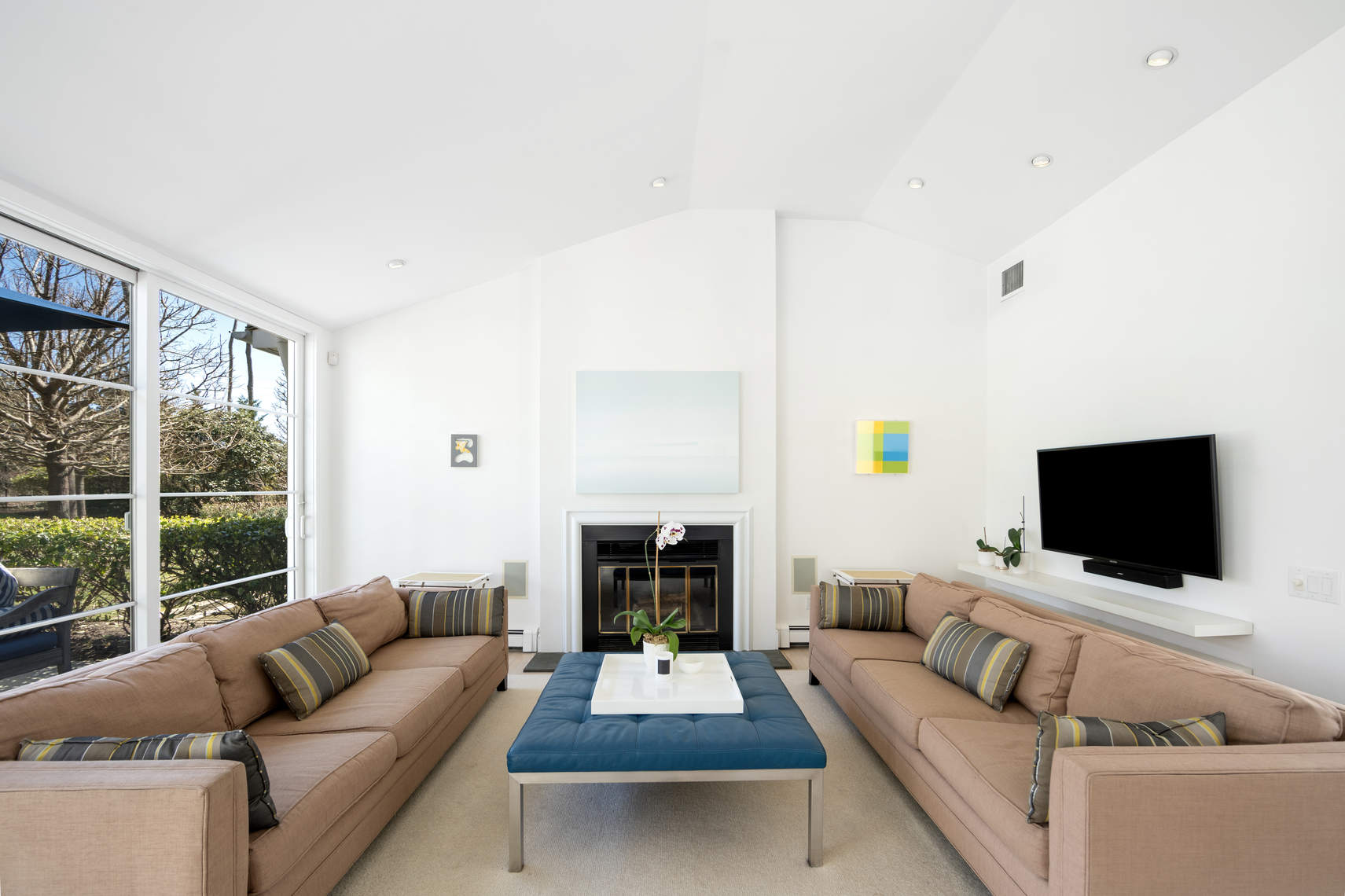 A Sleek, Updated Modern in the Heart of Hamptons Horse & Farm Country