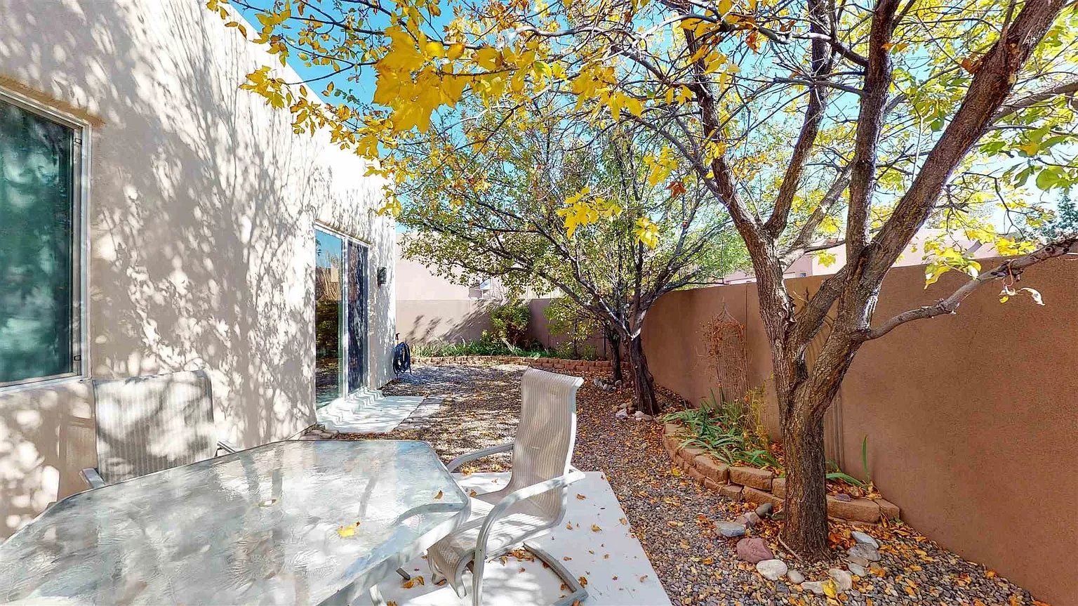 3 Butterfly Bush Ct