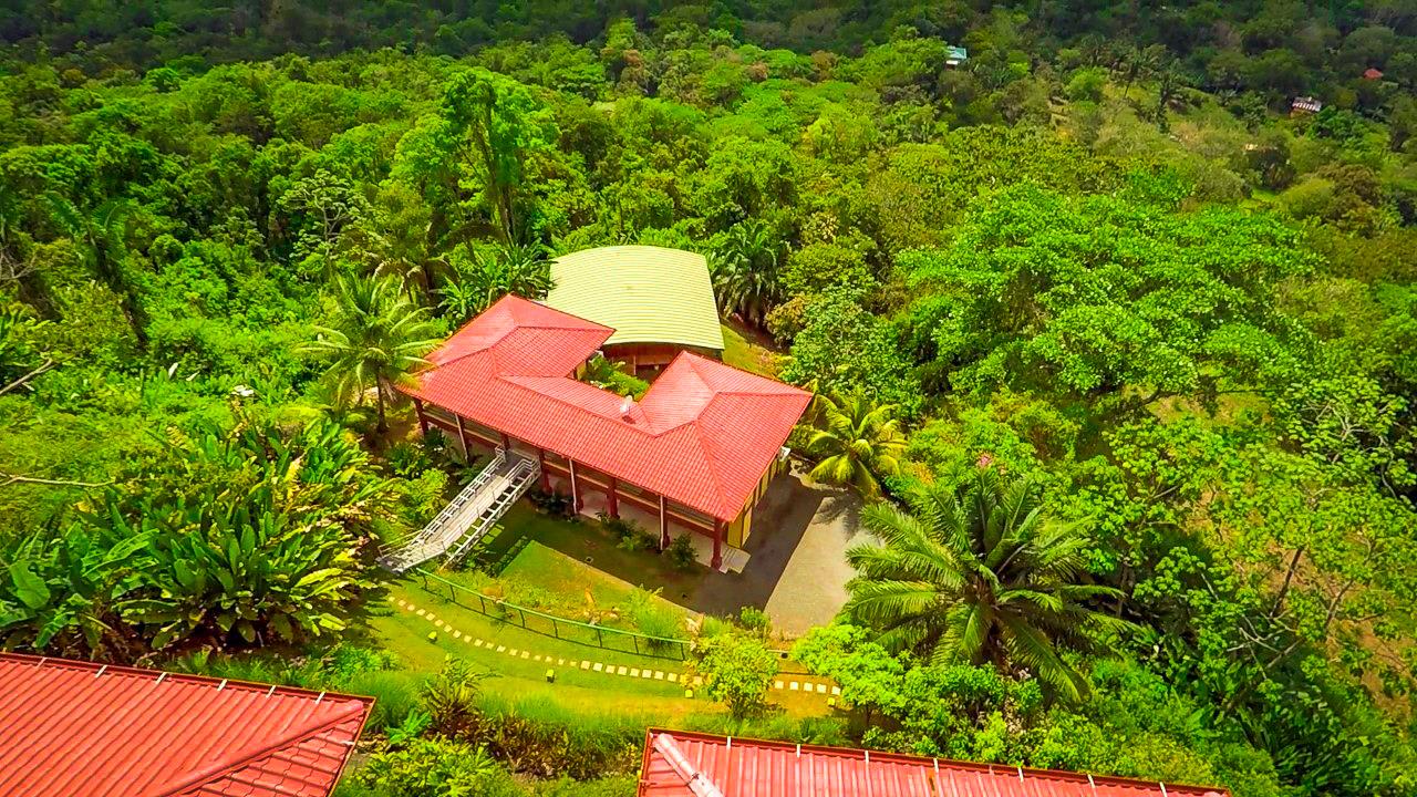 Fabulous Hotel and Retreat Centre