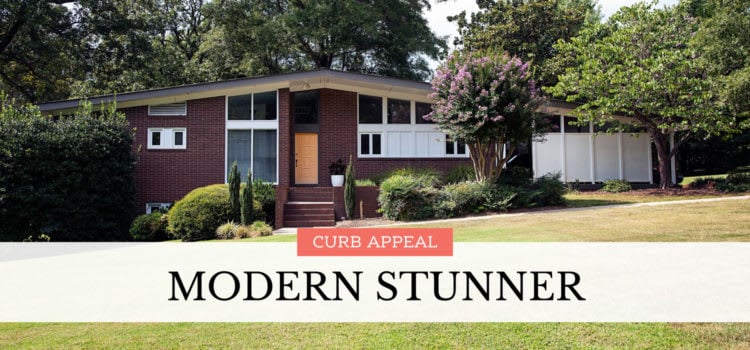 Curb Appeal: Modern Stunner