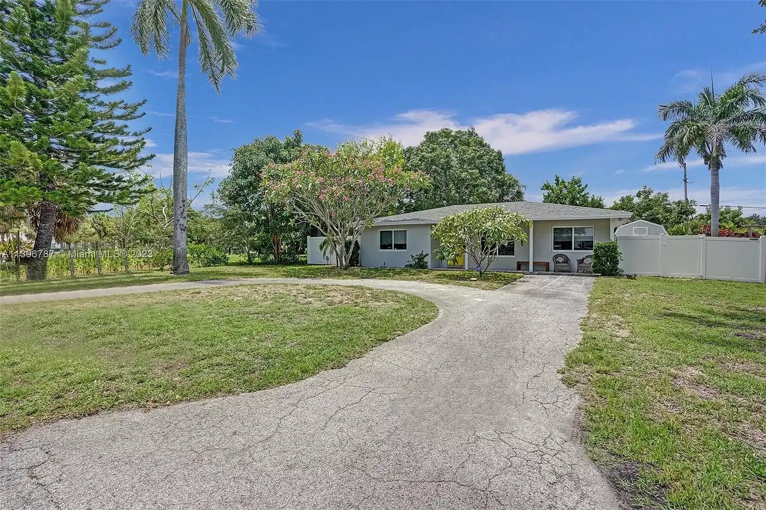 55 NW 6th Ave