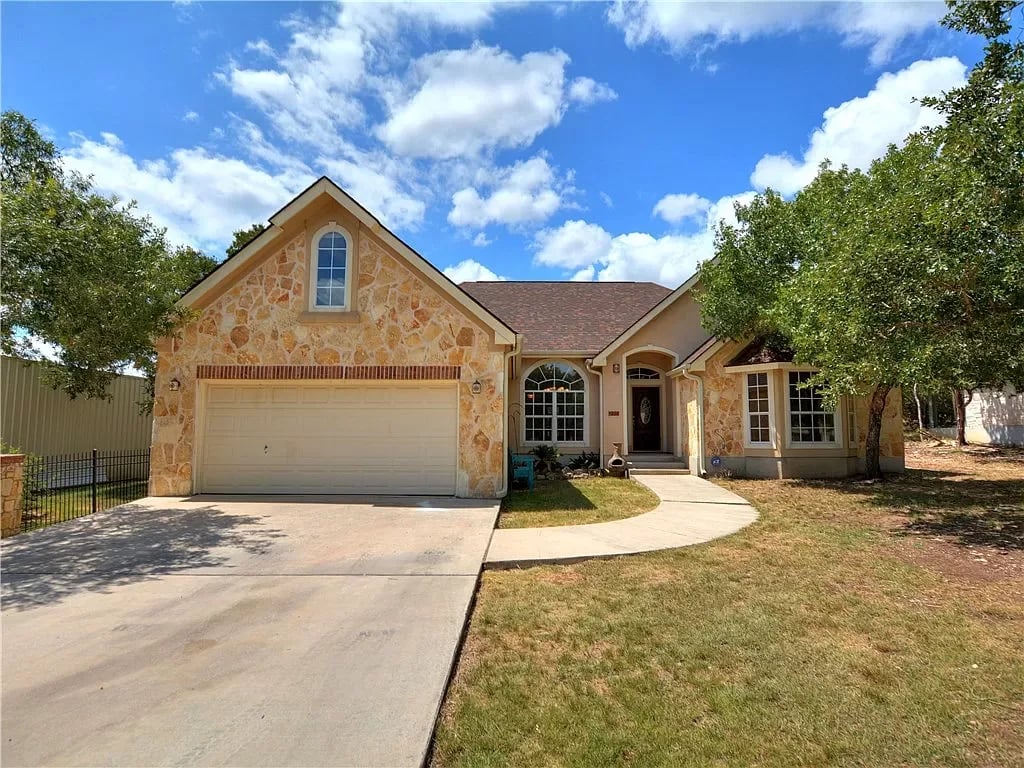 230 Whispering Valley Dr