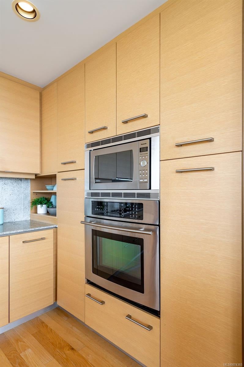 709-9809 Seaport Pl