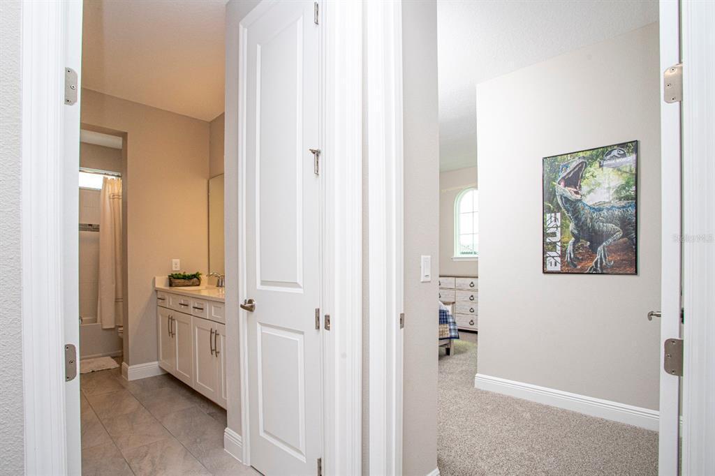8252 Ludington Cir