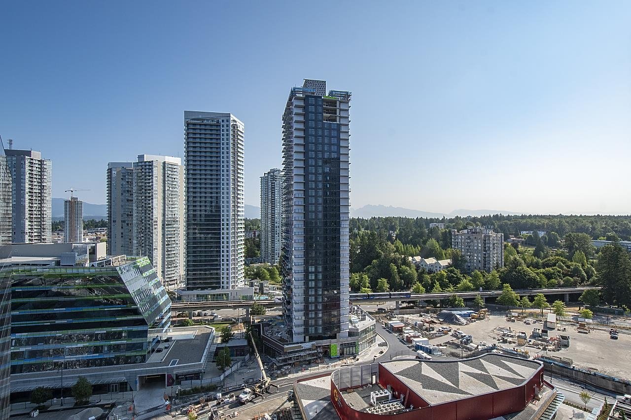 1908-13615 Fraser Hwy