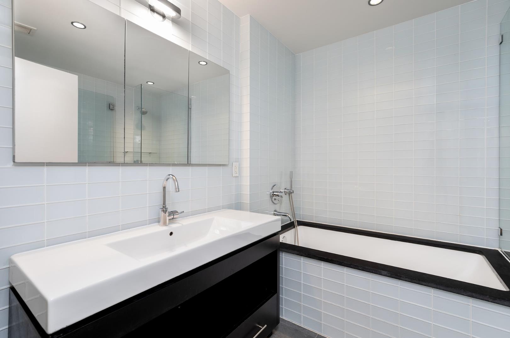 554 West 54th Street, Apt 26-F