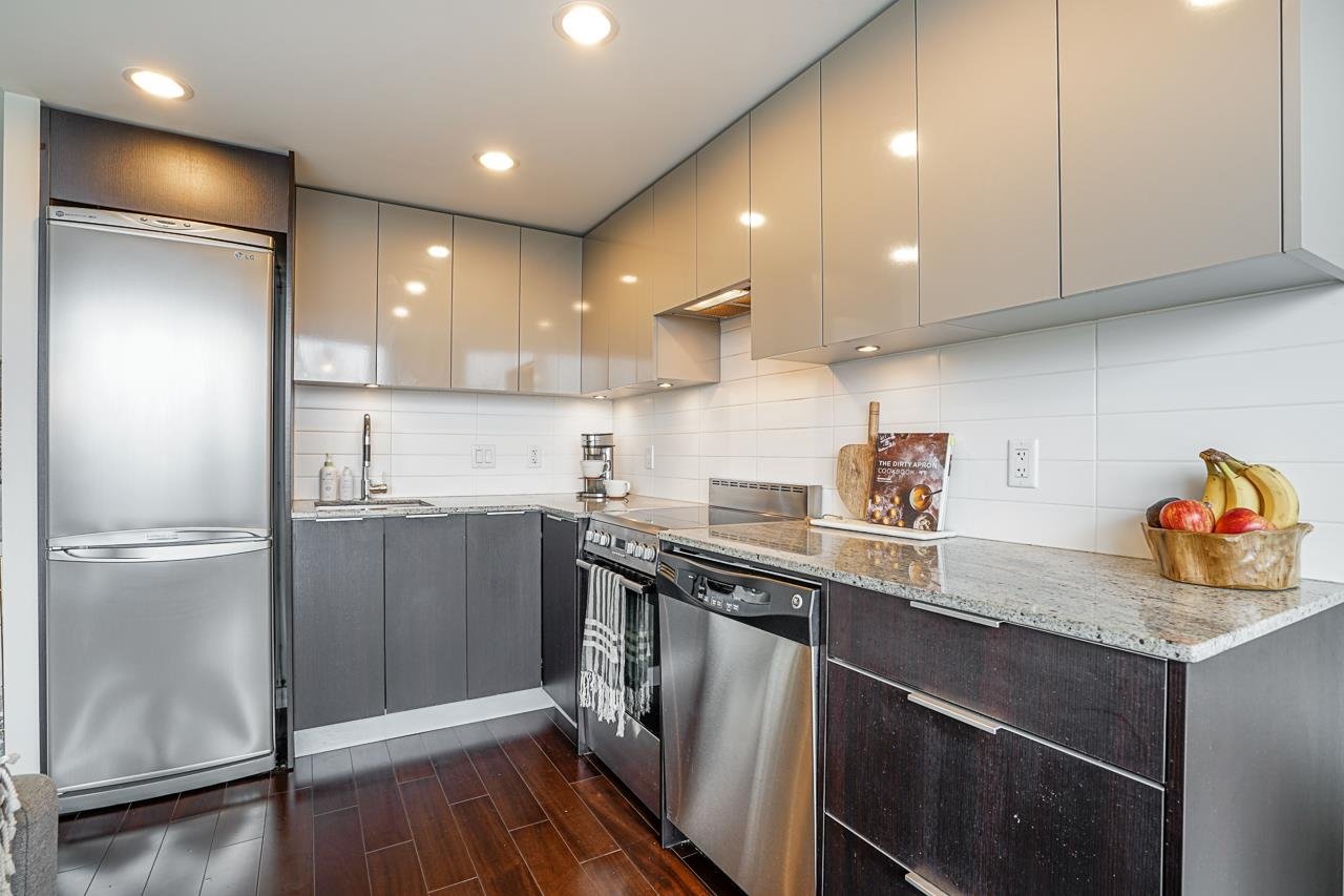 1403-445 W 2nd Ave