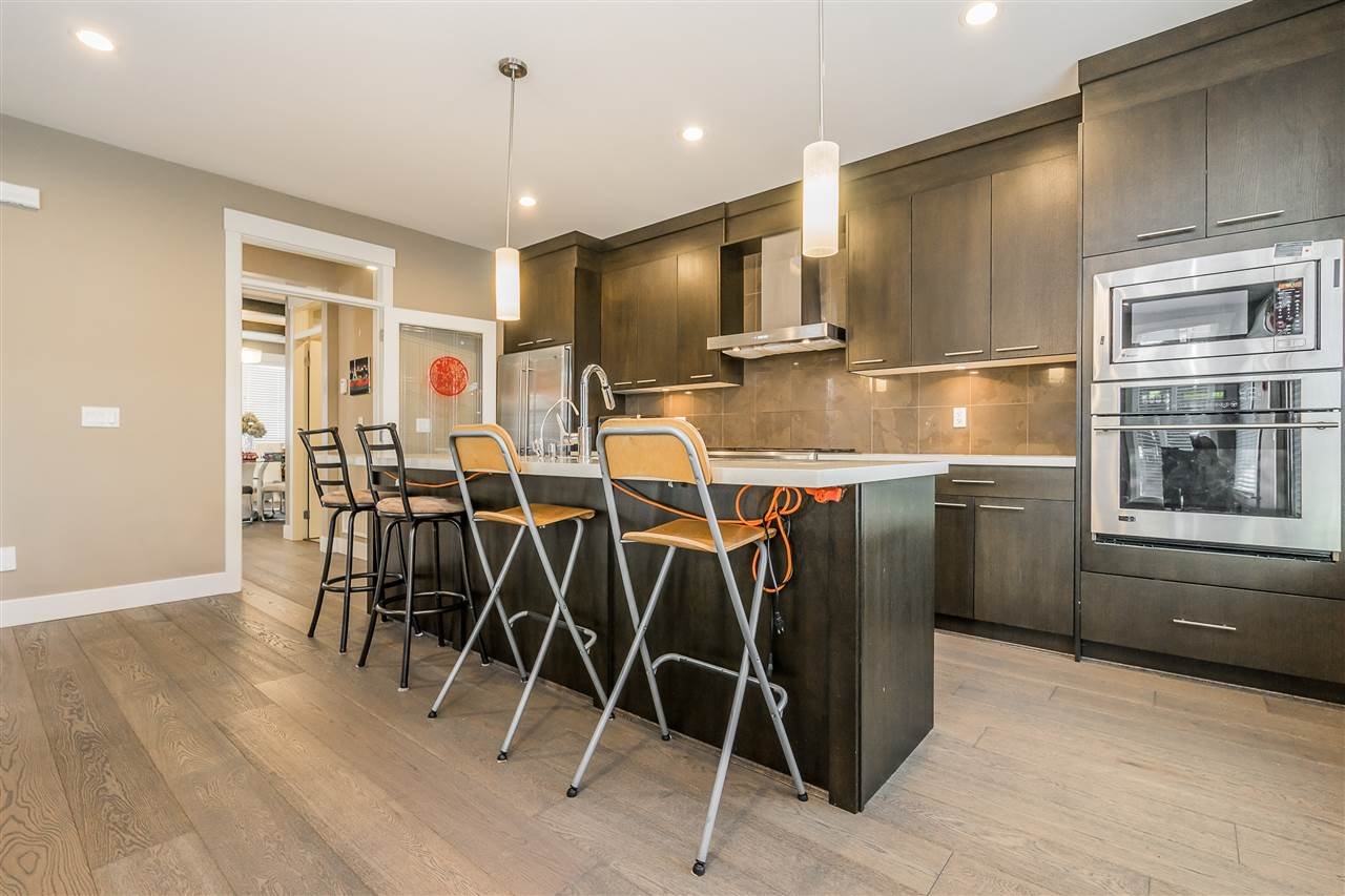 32-15977 26 Ave