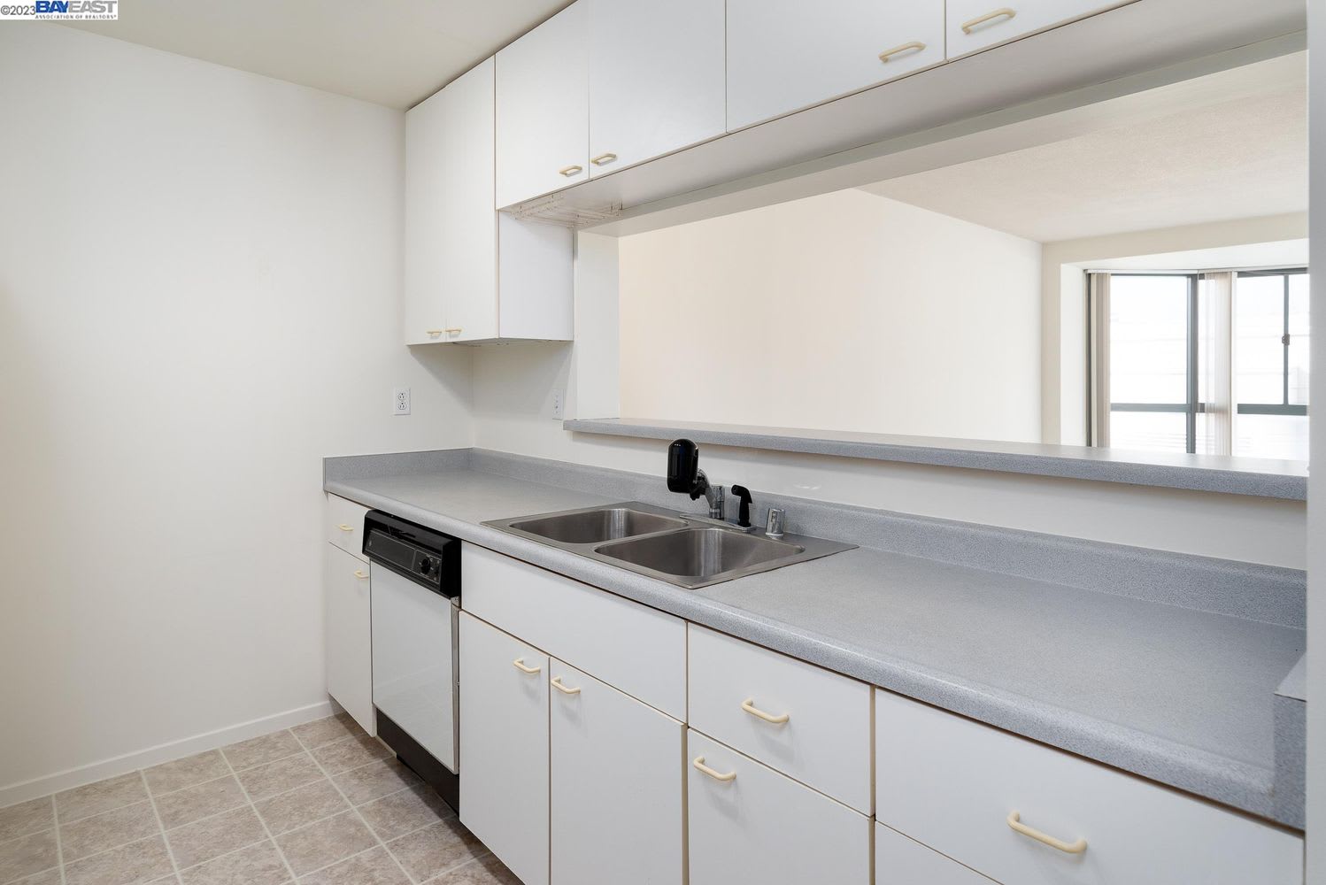 300 3rd St, #723